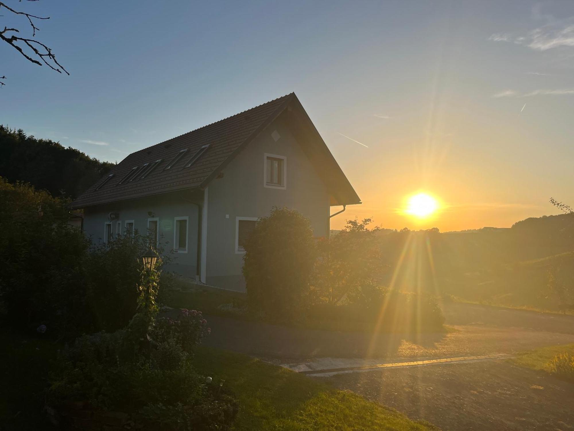 Ferienhaus Am Hof Zotter Riegersburg Ngoại thất bức ảnh